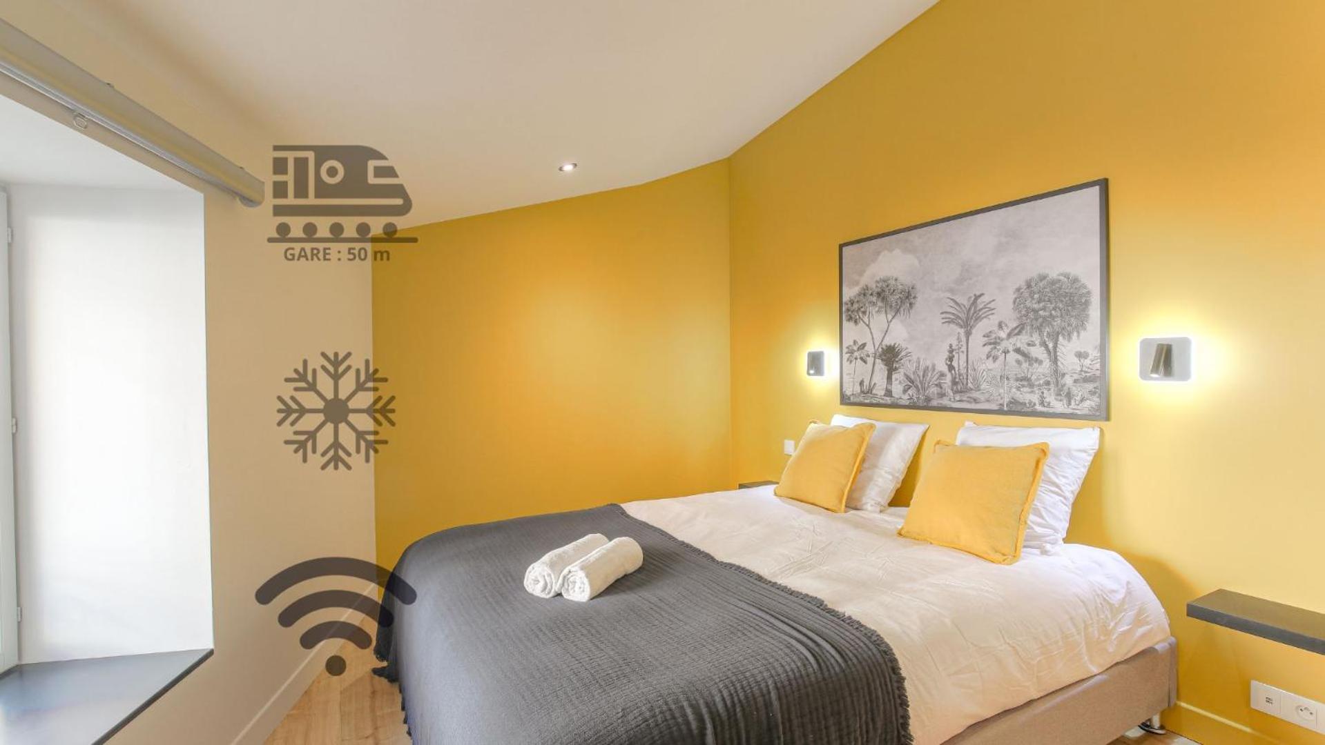 L Original - Travelhome - Free Wifi - 6 Travelers Villefranche-sur-Saone Bagian luar foto